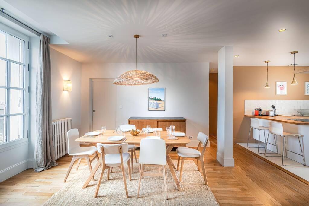 Le Jacaranda-A 2 Min De La Plage, Hyper Centre De Dinard, Vue Mer De La Fenetre 외부 사진
