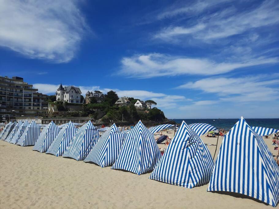 Le Jacaranda-A 2 Min De La Plage, Hyper Centre De Dinard, Vue Mer De La Fenetre 외부 사진