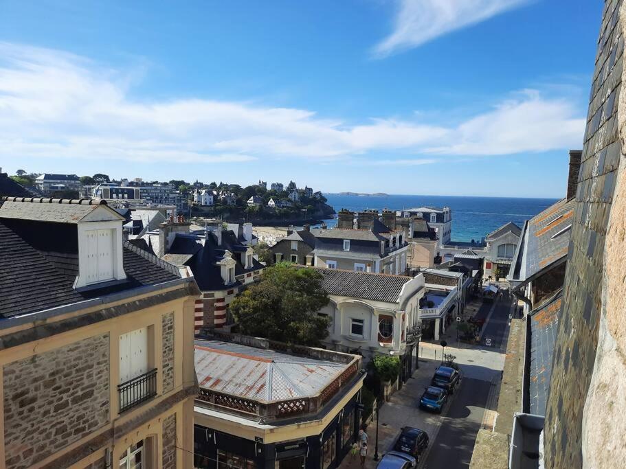 Le Jacaranda-A 2 Min De La Plage, Hyper Centre De Dinard, Vue Mer De La Fenetre 외부 사진